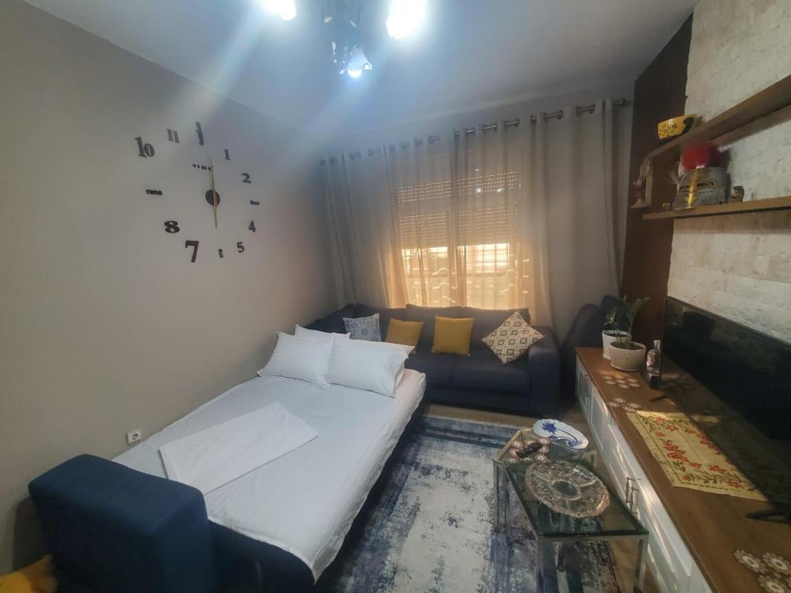 Apartamenti8 Korca Экстерьер фото